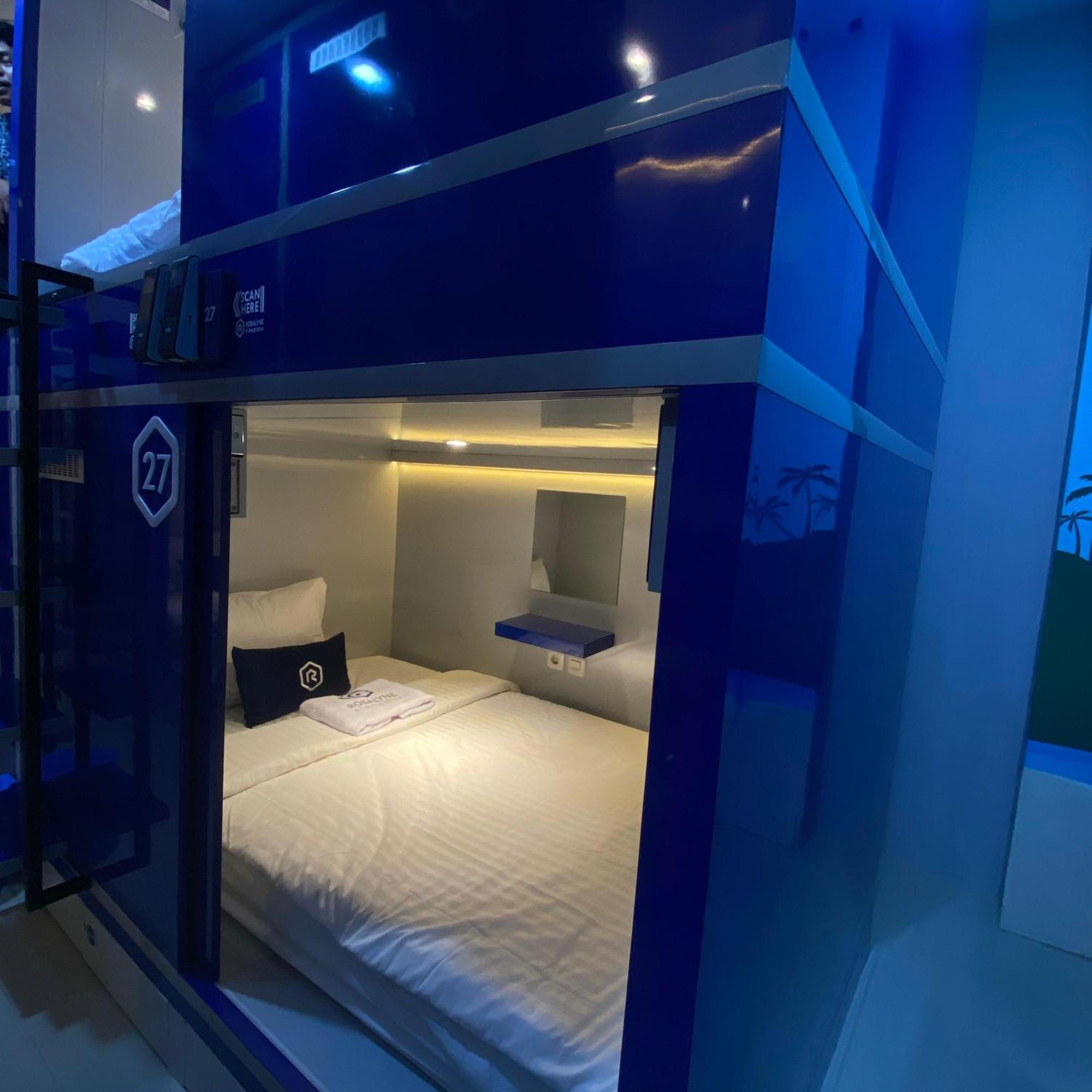 Hotel Rosalyne Sleepbox Malioboro 3 Yogyakarta Exteriér fotografie