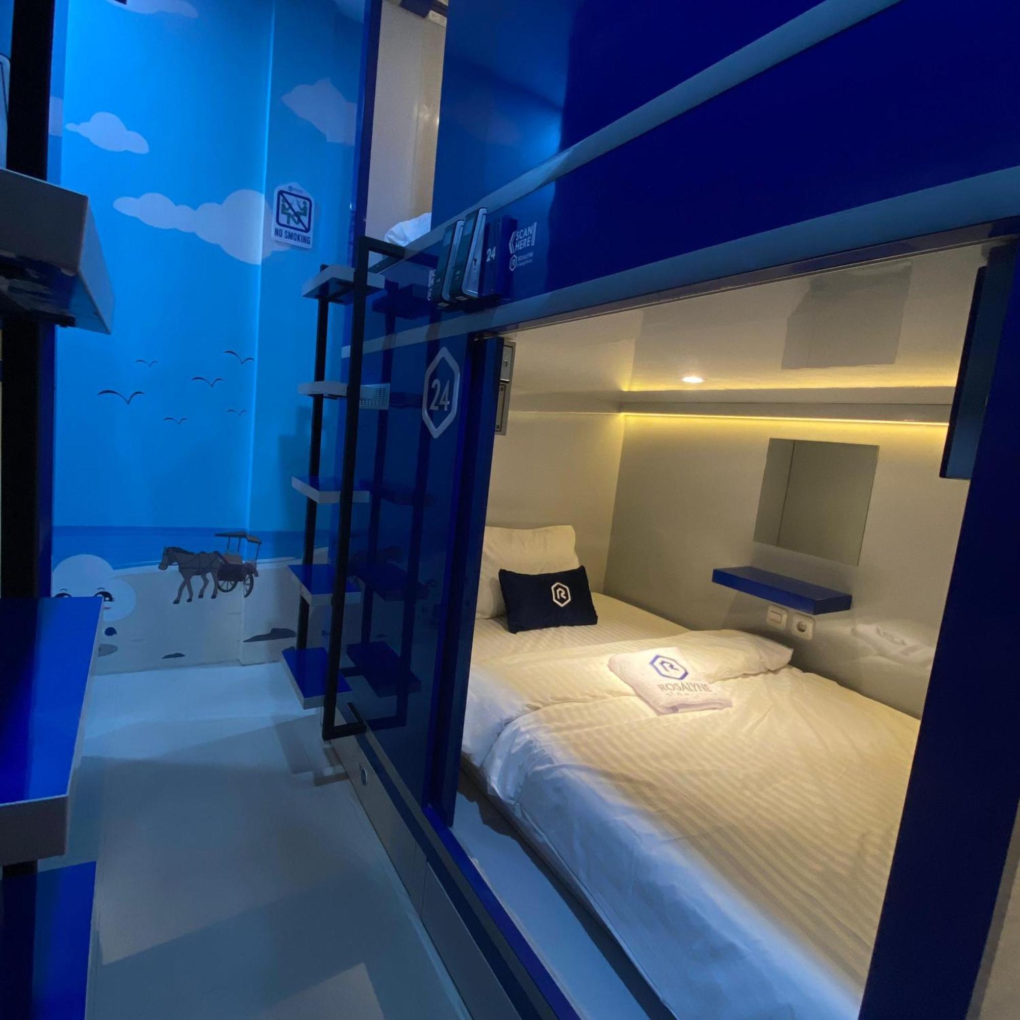 Hotel Rosalyne Sleepbox Malioboro 3 Yogyakarta Exteriér fotografie