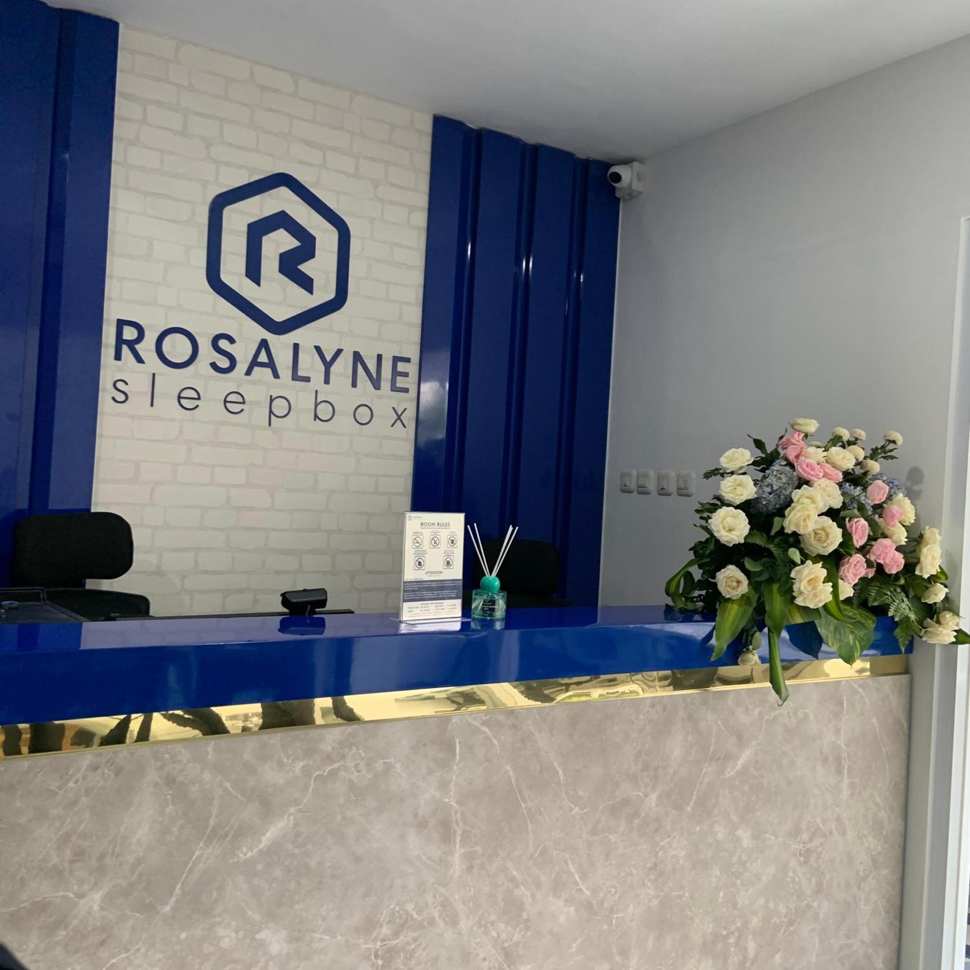 Hotel Rosalyne Sleepbox Malioboro 3 Yogyakarta Exteriér fotografie